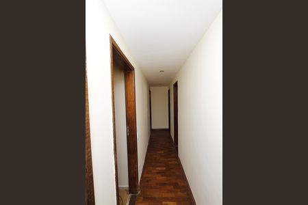 Apartamento à venda com 129m², 4 quartos e 2 vagasCorredor