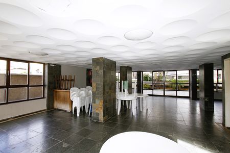 Apartamento à venda com 129m², 4 quartos e 2 vagasÁrea comum - Salão de festas