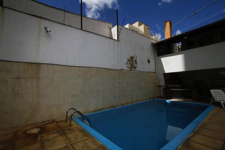 Apartamento à venda com 129m², 4 quartos e 2 vagasÁrea comum - Piscina