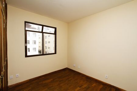 Apartamento à venda com 129m², 4 quartos e 2 vagasQuarto 1