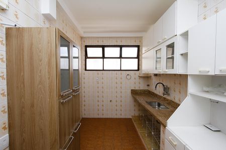 Apartamento à venda com 129m², 4 quartos e 2 vagasCozinha