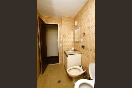 Apartamento à venda com 129m², 4 quartos e 2 vagasBanheiro Social