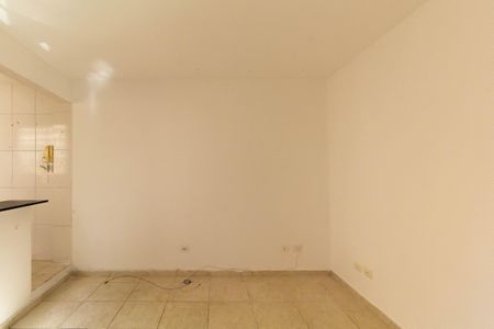 Casa para alugar com 79m², 1 quarto e sem vagaSala
