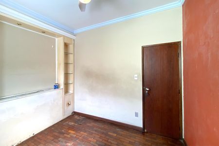 Casa para alugar com 400m², 4 quartos e 5 vagas Casa para alugar com 400m², 4 quartos e 5 vagasSuite 1