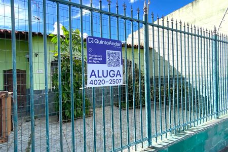 Casa para alugar com 400m², 4 quartos e 5 vagas Casa para alugar com 400m², 4 quartos e 5 vagasPlaca