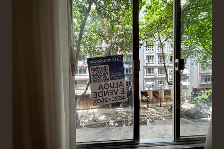 Apartamento para alugar com 80m², 1 quarto e sem vagaPlaca