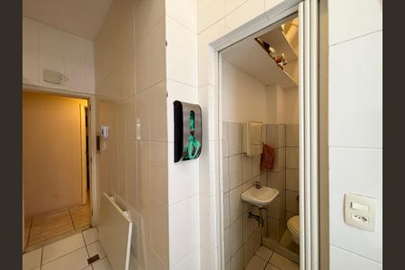 Apartamento para alugar com 80m², 1 quarto e sem vagaÁrea de serviço - banheiro