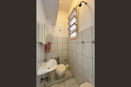 Apartamento para alugar com 80m², 1 quarto e sem vagaÁrea de serviço - banheiro