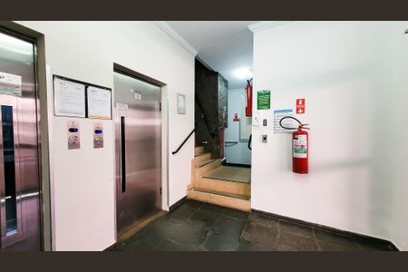 Apartamento à venda com 43m², 1 quarto e 1 vagaHall social