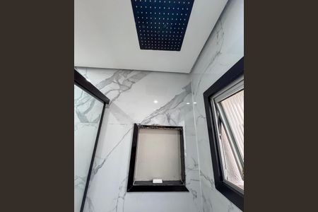 Apartamento à venda com 58m², 2 quartos e 1 vagaDetalhe do Banheiro da Suite