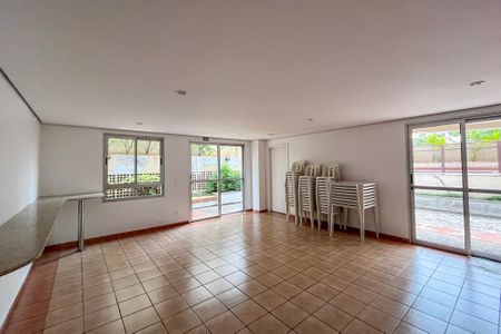 Apartamento à venda com 58m², 2 quartos e 1 vagaSalão de Festas