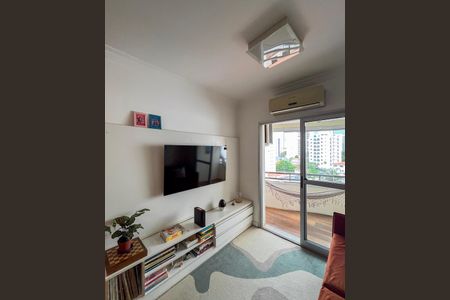 Sala de apartamento à venda com 2 quartos, 58m² em Vila Gumercindo, São Paulo