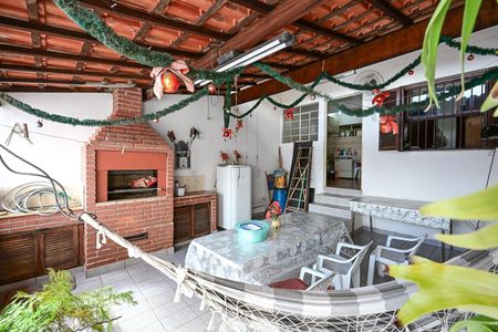 Casa para alugar com 146m², 3 quartos e 2 vagasChurrasqueira