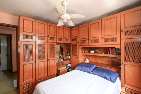 Casa para alugar com 146m², 3 quartos e 2 vagasQuarto 1