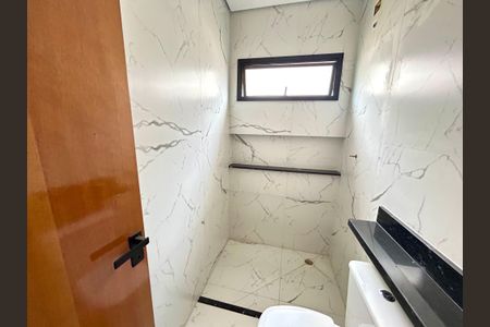 Casa à venda com 150m², 3 quartos e 3 vagasBanheiro Social