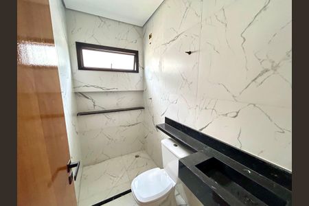 Casa à venda com 150m², 3 quartos e 3 vagasBanheiro Social