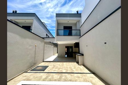 Casa à venda com 150m², 3 quartos e 3 vagasÁrea comum