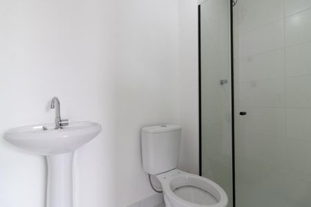 Apartamento para alugar com 32m², 2 quartos e sem vaga Apartamento para alugar com 32m², 2 quartos e sem vagaBanheiro