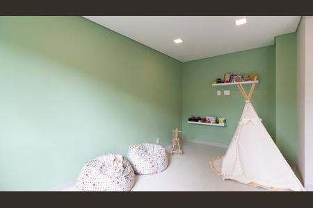 Apartamento para alugar com 32m², 2 quartos e sem vaga Apartamento para alugar com 32m², 2 quartos e sem vagaÁrea comum - Brinquedoteca