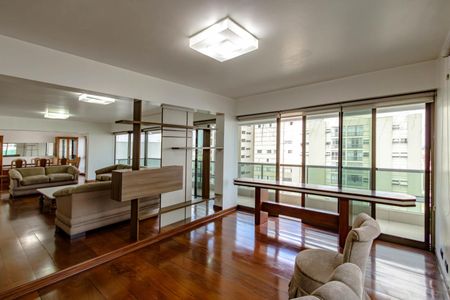 Apartamento para alugar com 485m², 4 quartos e 4 vagasSala