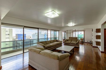 Apartamento para alugar com 485m², 4 quartos e 4 vagasSala