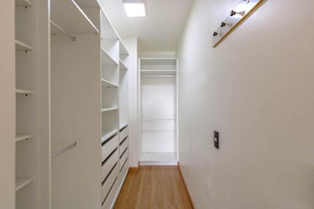 Apartamento para alugar com 485m², 4 quartos e 4 vagasCloset