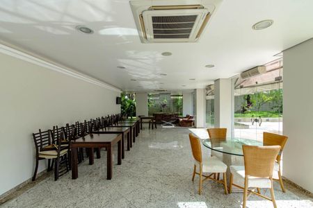 Apartamento para alugar com 485m², 4 quartos e 4 vagasÁrea comum