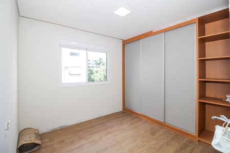 Apartamento à venda com 97m², 3 quartos e 1 vagaQuarto 2