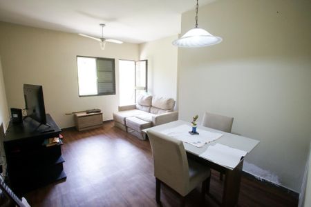 Sala de apartamento para alugar com 2 quartos, 60m² em Pechincha, Rio de Janeiro