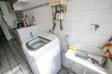 Apartamento para alugar com 60m², 2 quartos e 1 vagaÁrea de Serviço