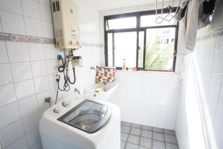 Apartamento para alugar com 60m², 2 quartos e 1 vagaÁrea de Serviço