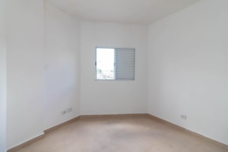 Quarto 1 de apartamento para alugar com 2 quartos, 40m² em Vila Prado, São Paulo