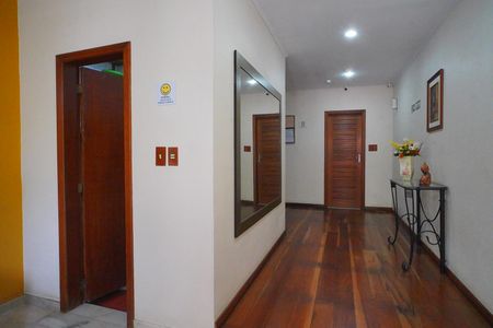 Apartamento para alugar com 89m², 3 quartos e sem vagaHall  de entrada 