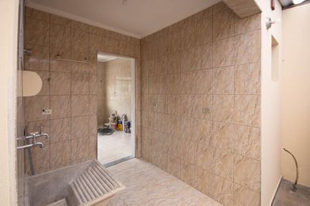 Casa para alugar com 200m², 3 quartos e 2 vagas Casa para alugar com 200m², 3 quartos e 2 vagasCozinha