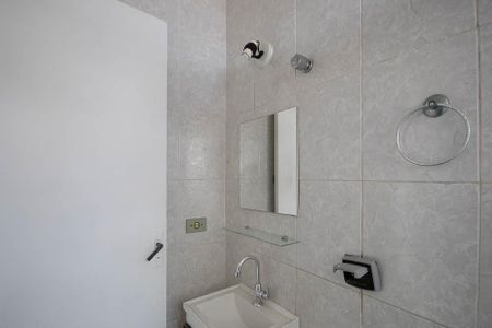 Casa para alugar com 200m², 3 quartos e 2 vagas Casa para alugar com 200m², 3 quartos e 2 vagasBanheiro 2