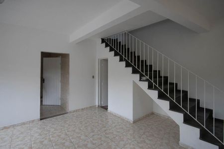 Sala  de casa para alugar com 3 quartos, 200m² em Horto Florestal, São Paulo