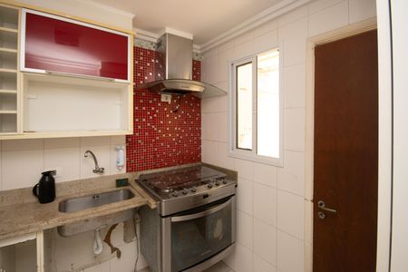 Casa para alugar com 115m², 3 quartos e 2 vagas Casa para alugar com 115m², 3 quartos e 2 vagasCozinha - Armários