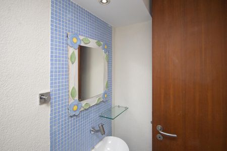 Casa para alugar com 115m², 3 quartos e 2 vagas Casa para alugar com 115m², 3 quartos e 2 vagasLavabo