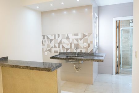 Cozinha de kitnet/studio para alugar com 1 quarto, 27m² em Brás, São Paulo