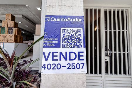 Studio à venda com 49m², 1 quarto e sem vagaPlaquinha