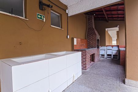 Apartamento para alugar com 49m², 2 quartos e 1 vaga Apartamento para alugar com 49m², 2 quartos e 1 vagaÁrea comum - Churrasqueira