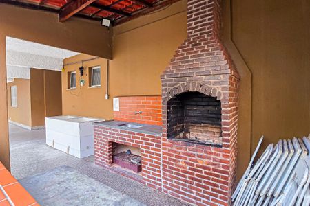 Apartamento para alugar com 49m², 2 quartos e 1 vaga Apartamento para alugar com 49m², 2 quartos e 1 vagaÁrea comum - Churrasqueira