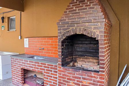 Apartamento para alugar com 49m², 2 quartos e 1 vaga Apartamento para alugar com 49m², 2 quartos e 1 vagaÁrea comum - Churrasqueira