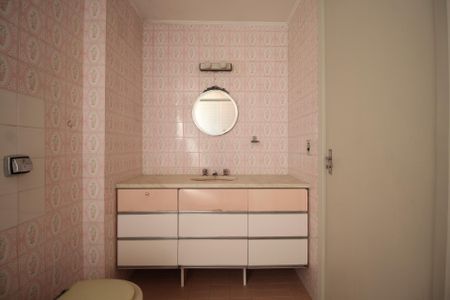 Apartamento à venda com 114m², 3 quartos e 1 vagaBanheiro da Suíte 1