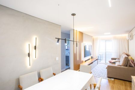 Apartamento à venda com 70m², 3 quartos e 1 vagaSala de Jantar