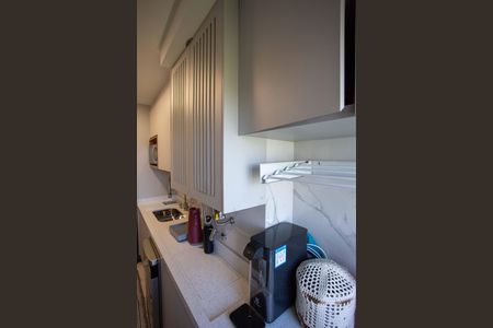 Apartamento à venda com 70m², 3 quartos e 1 vagaÁrea de Serviço