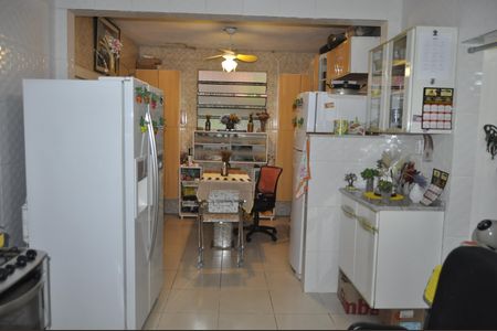 Casa à venda com 2 quartos, 360m² em Piedade, Rio de Janeiro