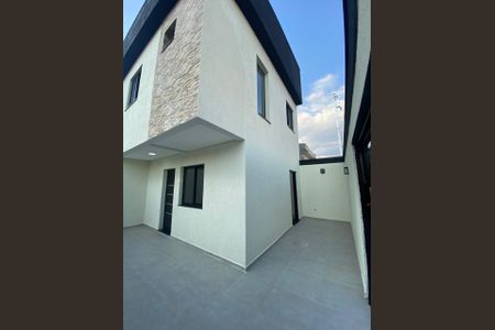 Casa à venda com 2 quartos, 85m² em Jardim Ocara, Santo André