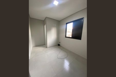 Casa à venda com 2 quartos, 85m² em Jardim Ocara, Santo André