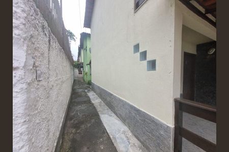 Casa à venda com 2 quartos, 95m² em Sapê, Niterói